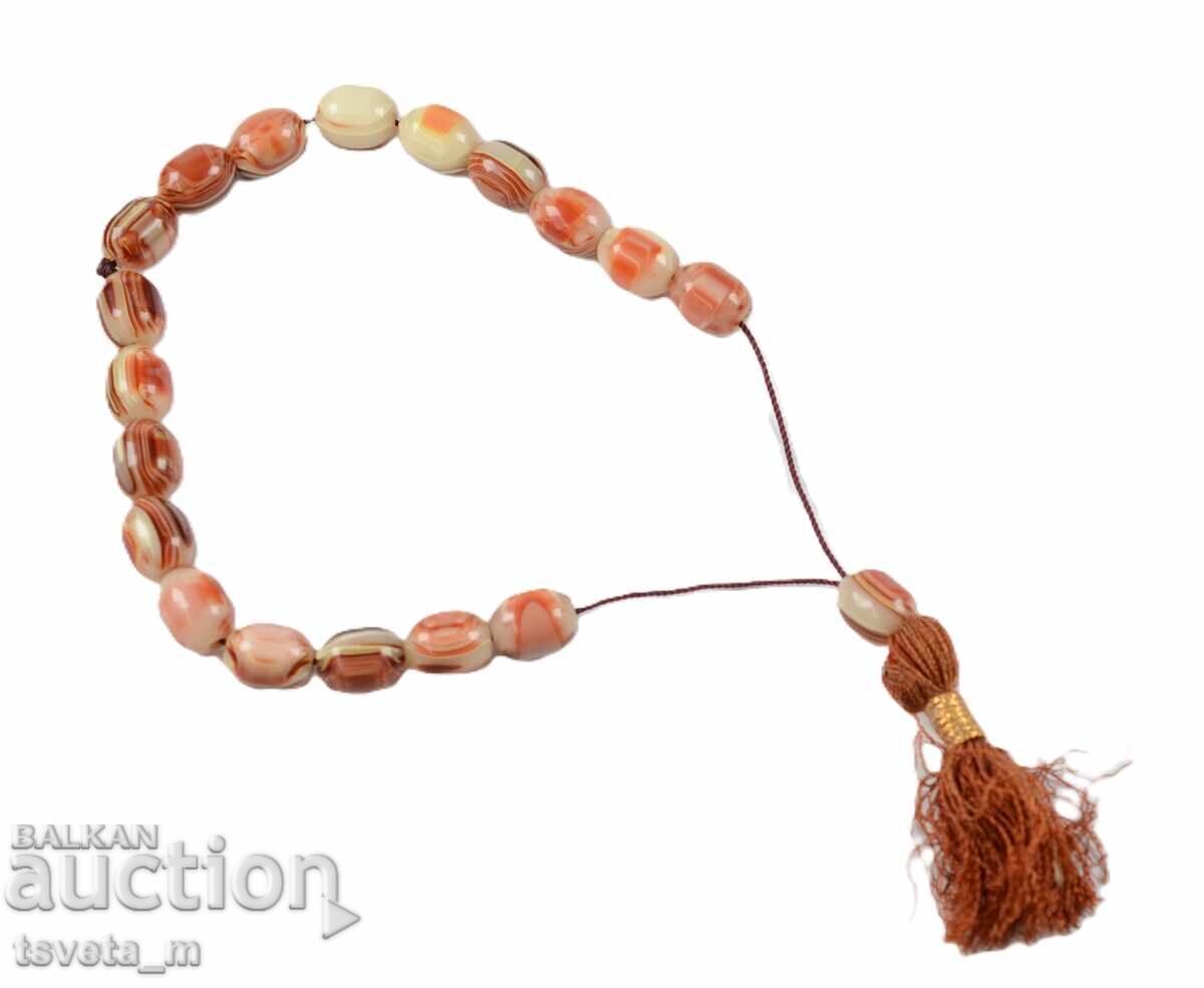 Rozariul cu preț € 3.00 | 5.87 BGN