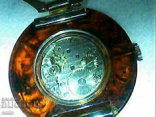 Auction  beautiful 4 asovnik frame amber works perfectly