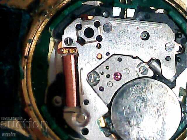 Παράδοση Όμορφο ρολόι Pulsar original, δεν ξέρω αν λειτουργεί