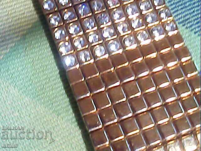 Livrarea Frumos ceas de damă, cadou, funcționează perfect