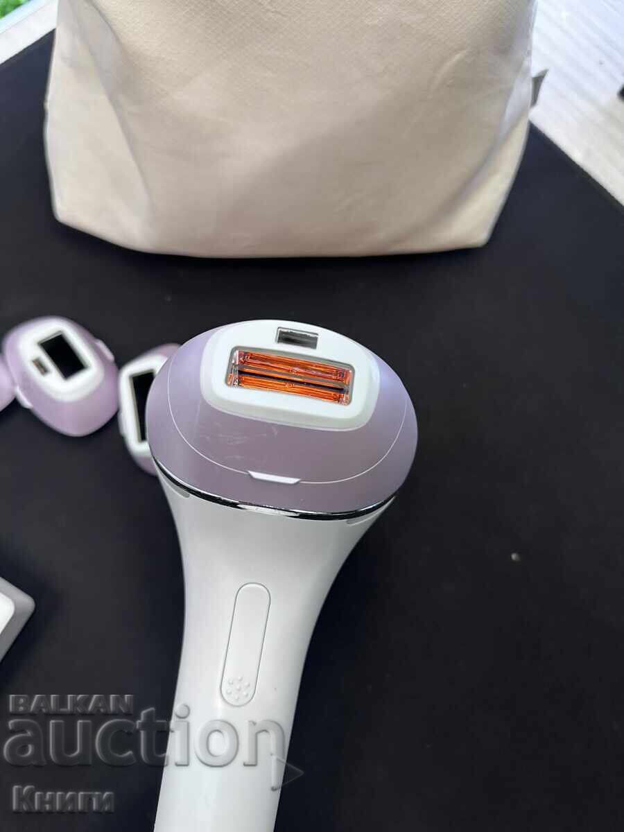 Фотоепилатор Philips Lumea Prestige - 6