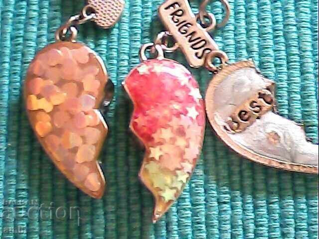 красиви висулки с цена € 5.00 | 9.78 лв.