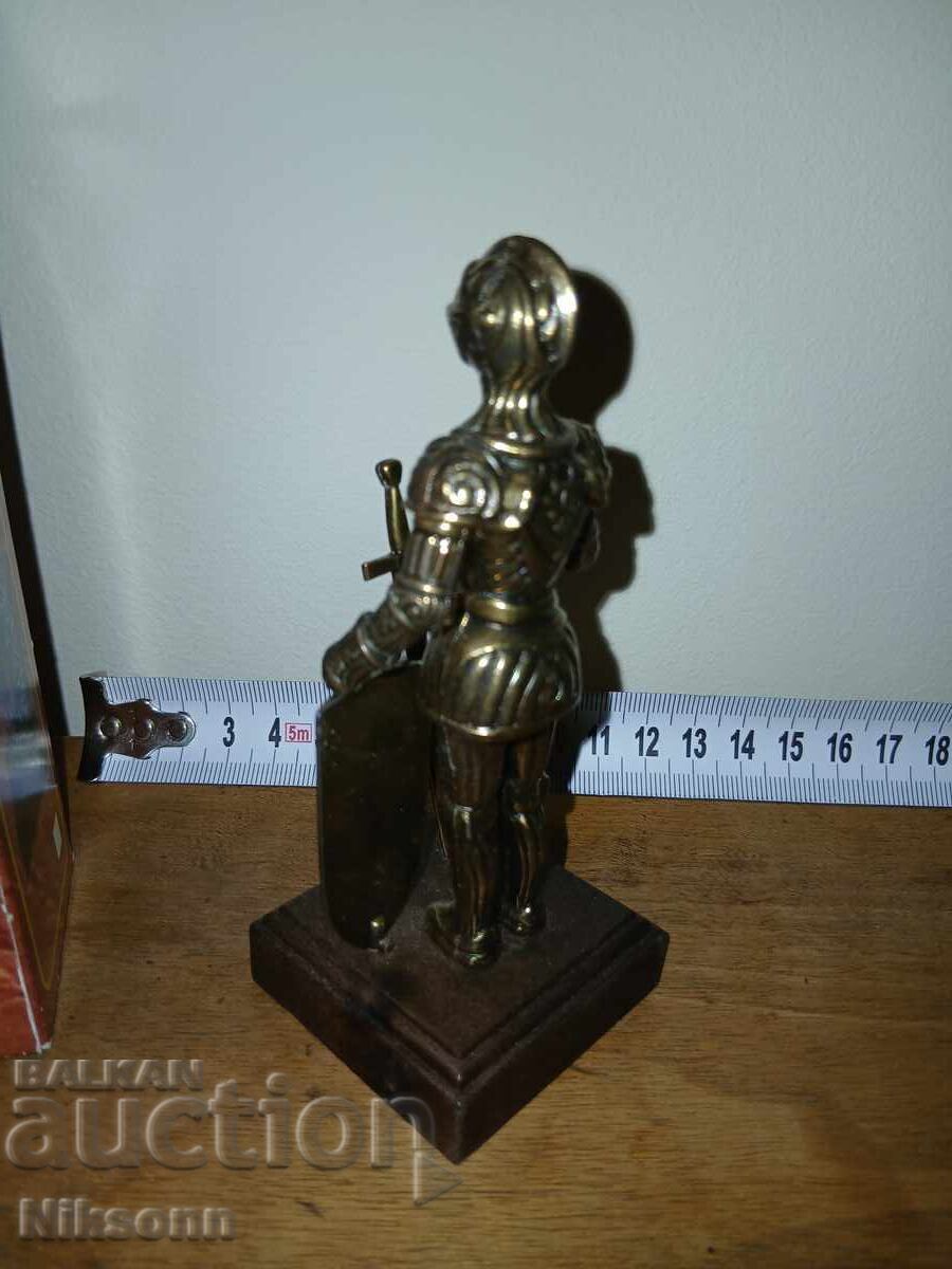 Auction  yellow metal knight figurine