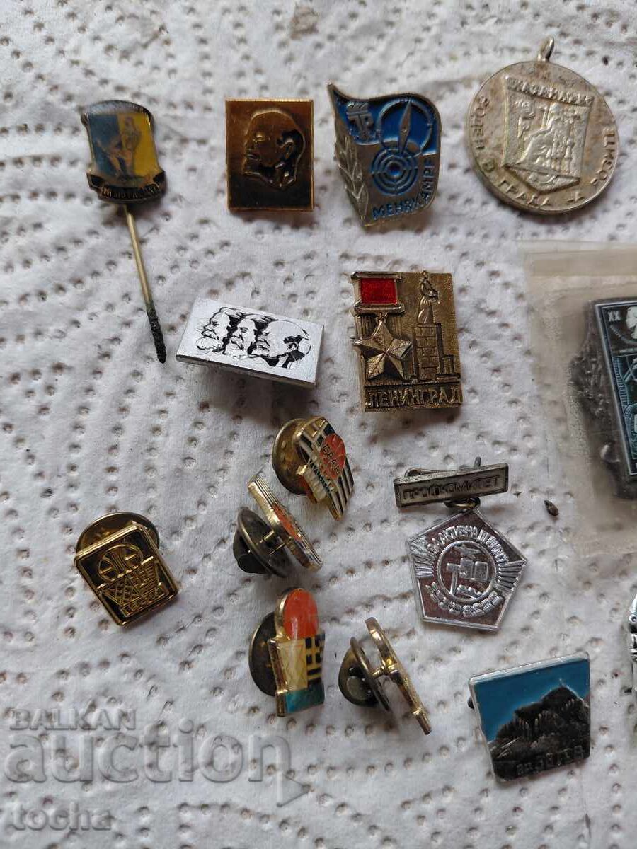 Auction  Lot 2, old badges and others