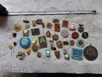 лот 3-ти , стари значки и др.