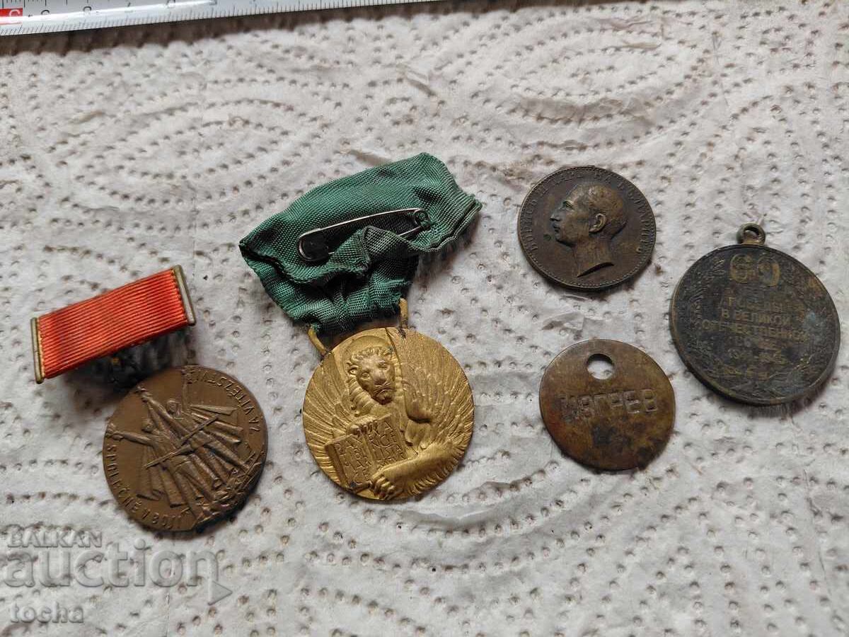 Παρτίδα 5 τεμαχίων, παλιά παράσημα, μετάλλια, διακριτικά στήθους