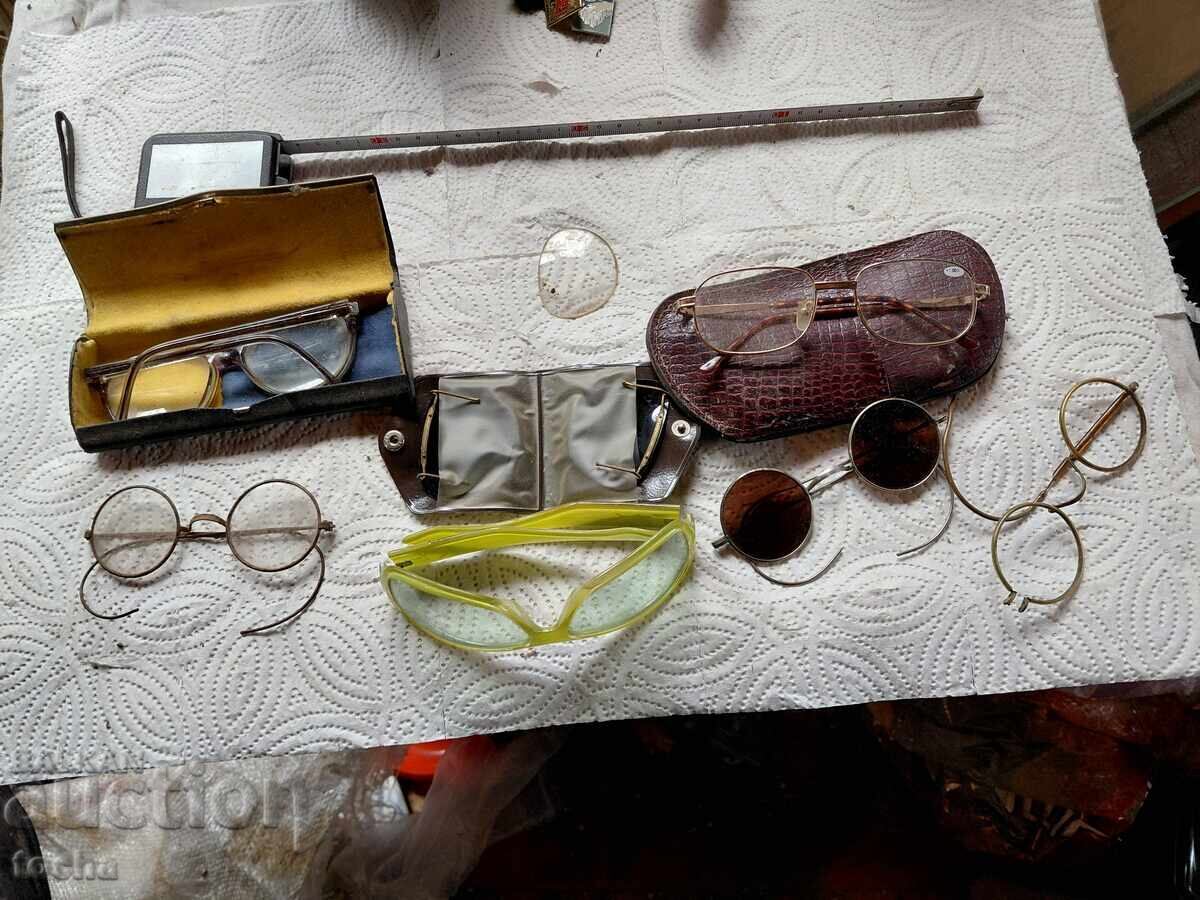 Lot 2, old glasses, for parts and/or restoration