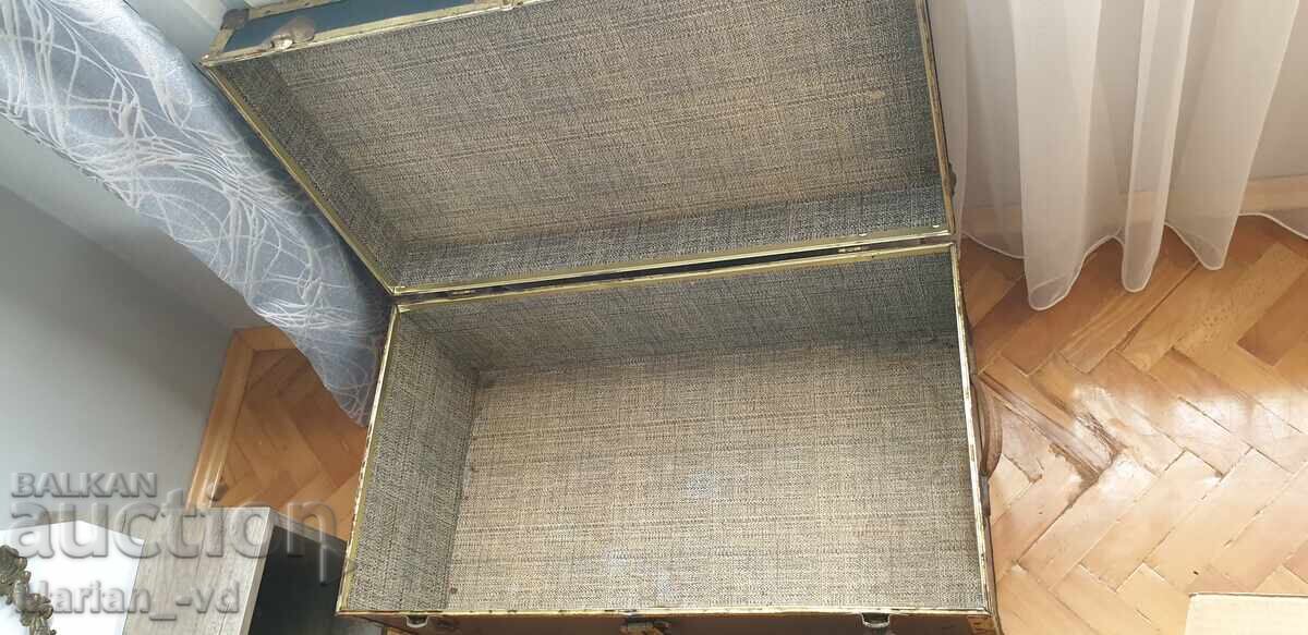 Livrarea Cufăr vechi, ladă, comodă