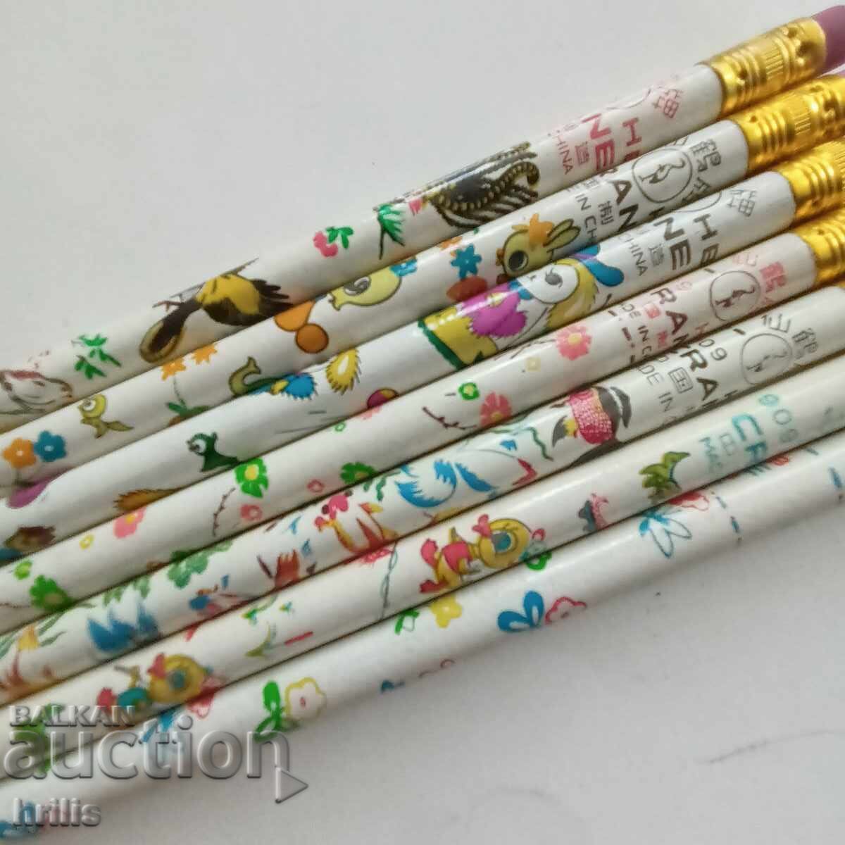 Livrarea LOT CREIOANE VECHI PENTRU COPII CU IMAGINI DIN ANII 70, 80