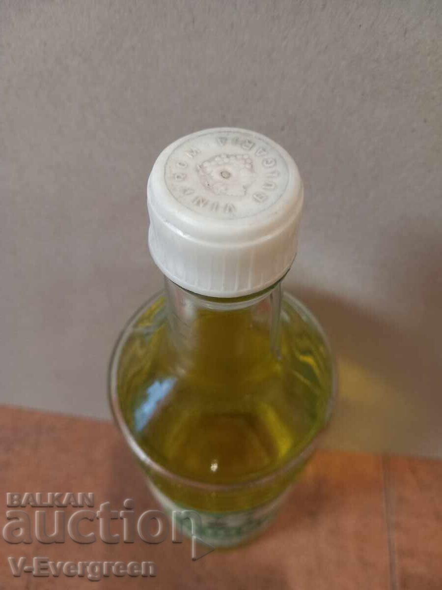 Delivery of 1970s Collectible Mentovka bottle