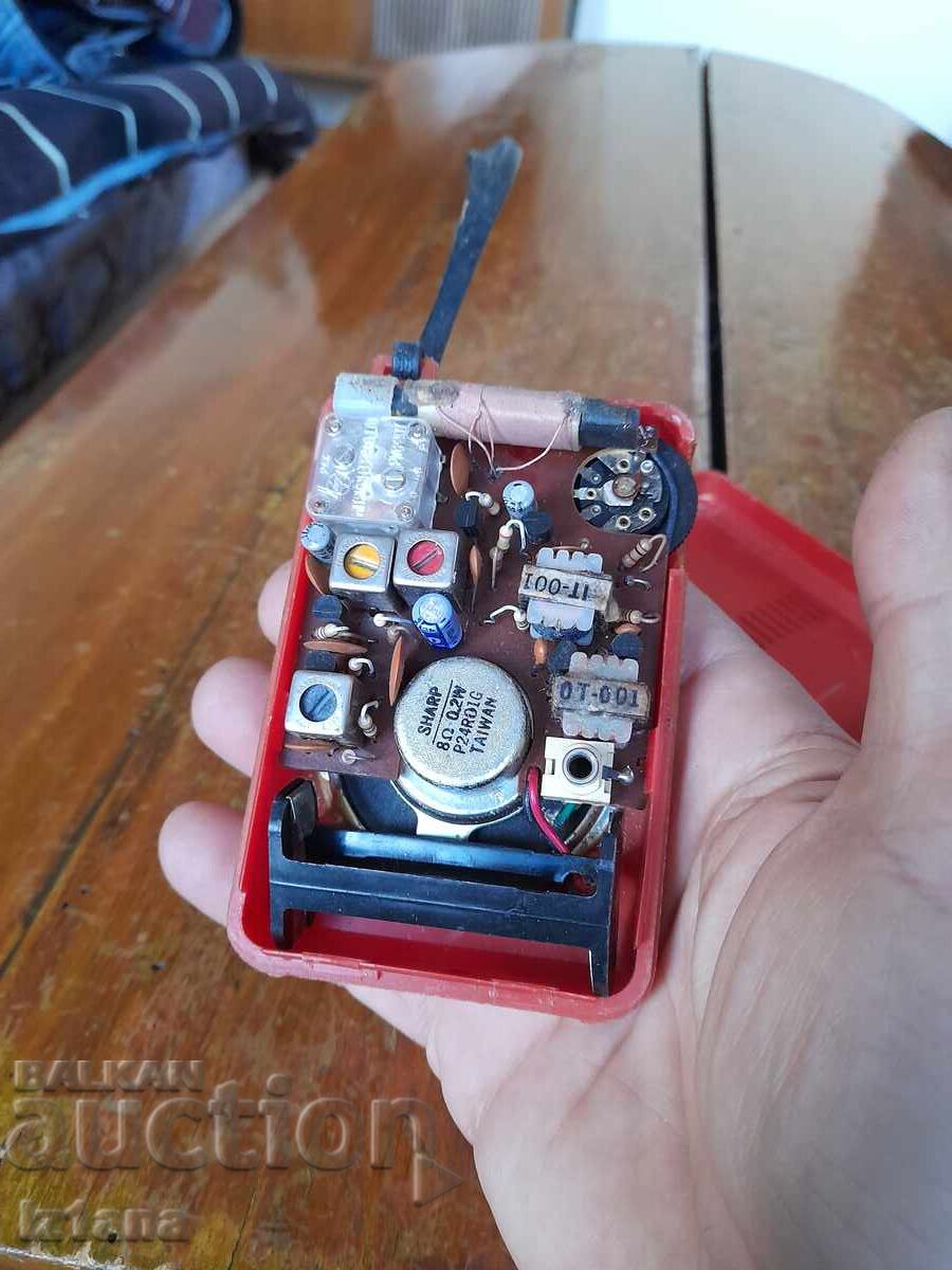 Radio vechi, receptor radio Sharp - 5