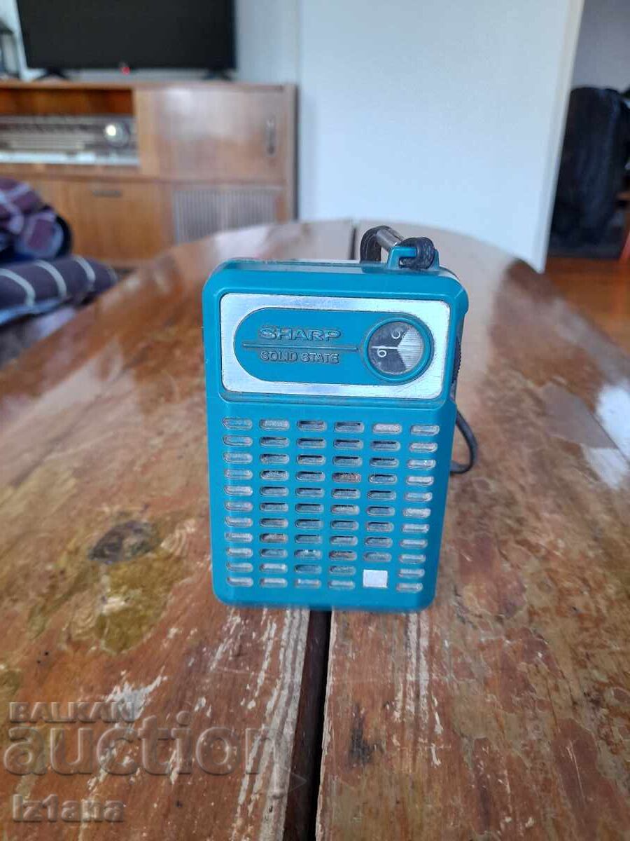 Radio vechi, receptor radio Sharp