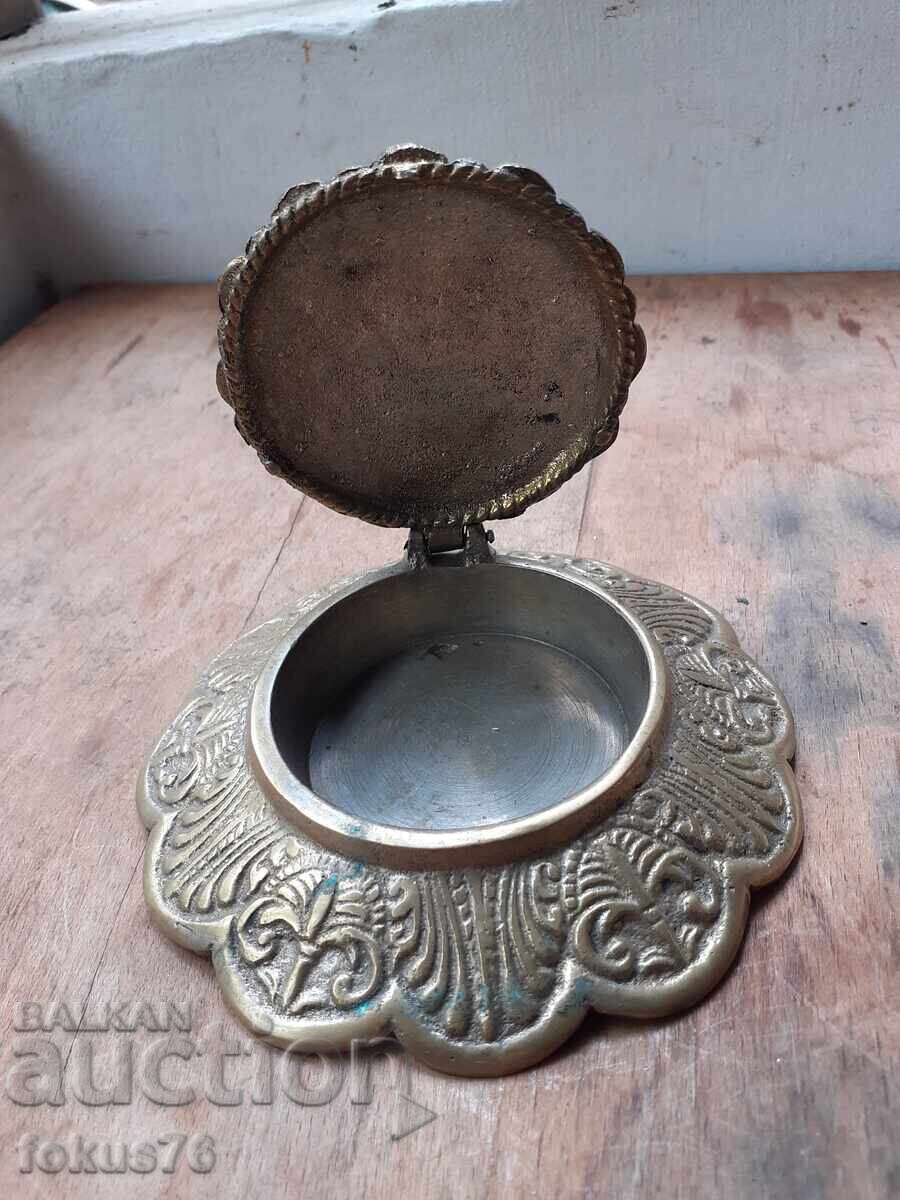 Livrarea Veche călimară antică din bronz, masivă și grea