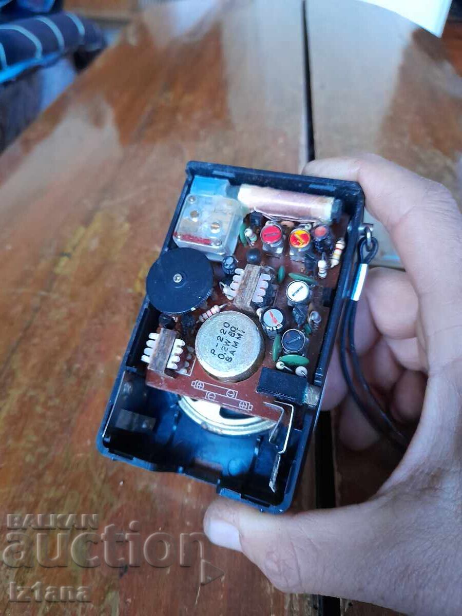 Old radio, Sony TR-3230 radio receiver - 7