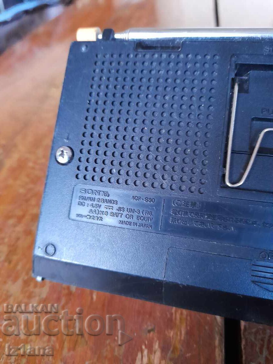 Livrarea Radio vechi, aparat radio Sony ICF-S30