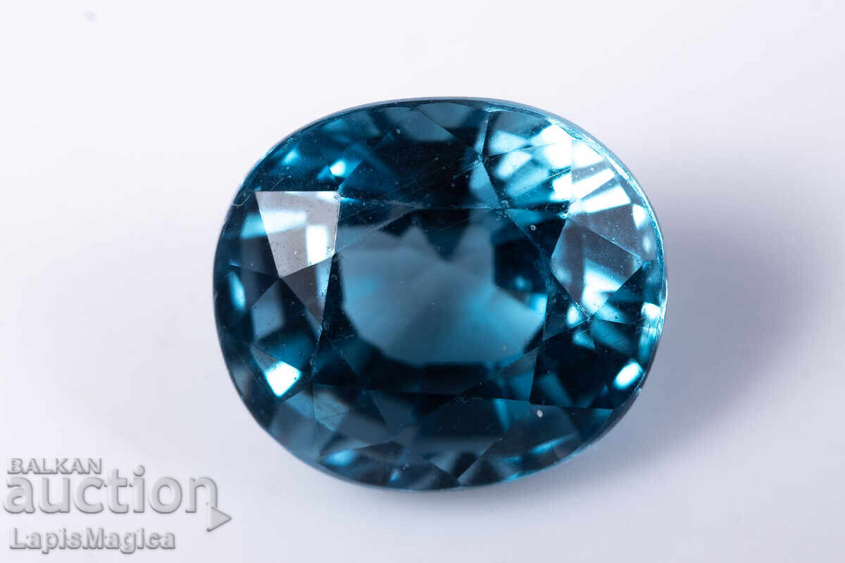 Топаз Лондонско синьо 7x5mm 1.44ct овална шлифовка