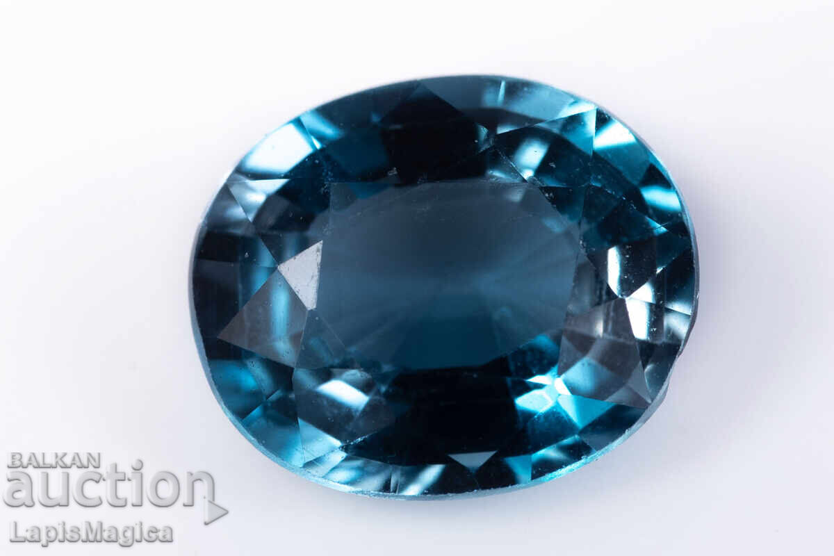 Топаз Лондонско синьо 7x5mm 1.13ct овална шлифовка