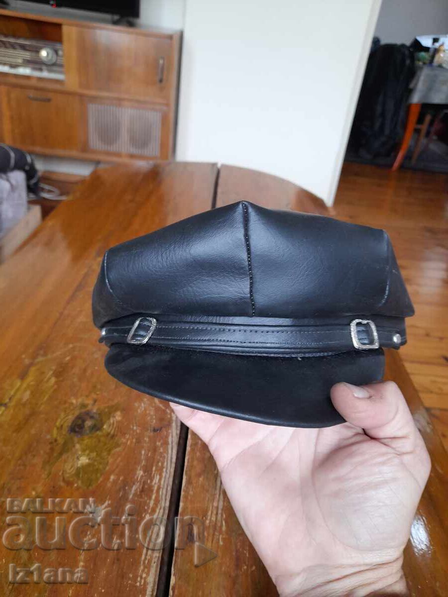Old cap Grande mode with price € 32.00 | 62.59 BGN