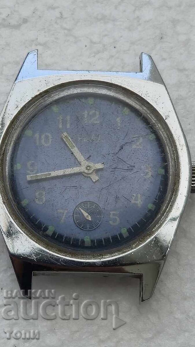 RUHLA GERMANY MADE RAR NU FUNCȚIONEAZĂ FĂRĂ PREȚ DE REZERVĂ !!!!! cu preț € 1.50 | 2.93 BGN