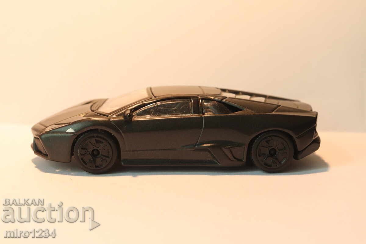 Auction  1/43 BBURAGO LAMBORGHINI TOY CAR MODEL