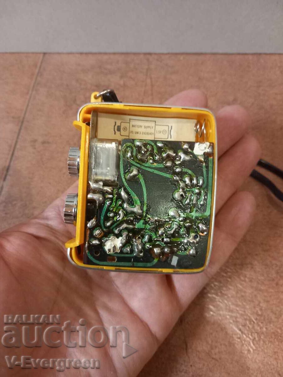 Vintage EMPEROR transistor radio - 5