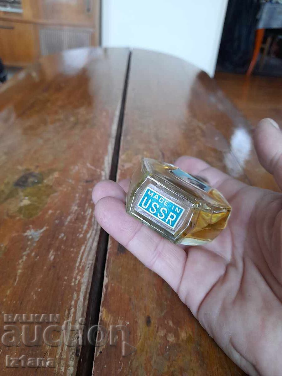 Livrarea Apă de colonie veche Spidola