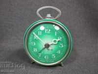 ΠΑΛΙΟ ΡΕΤΡΟ ΣΟΒΙΕΤΙΚΟ ΜΗΧΑΝΙΚΟ ΞΥΠΝΗΤΗΡΙ VITYAZ (SSSR)