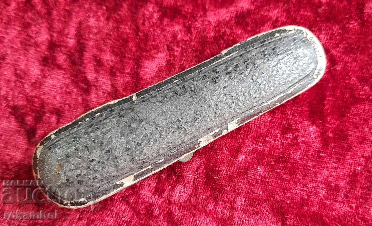 Livrarea Țigaret vechi din argint cu toc original