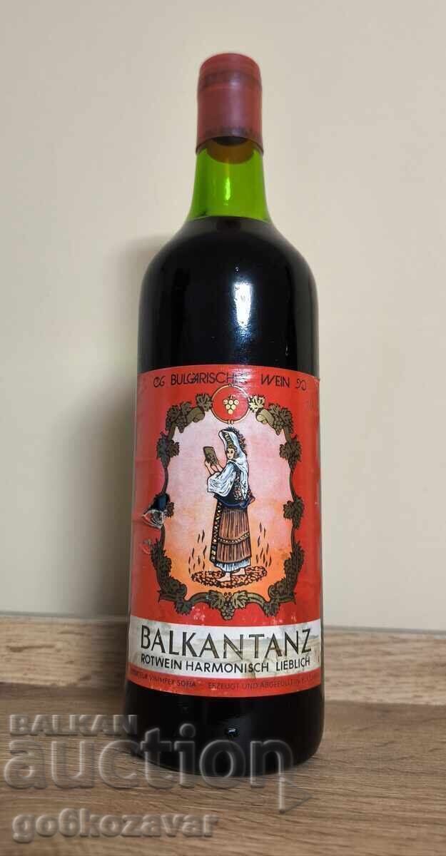 Vintage κρασί BALKANTANZ δεκαετίας του '70 – εξαγωγή Γερμανίας με τιμή € 30.00 | 58.68 BGN