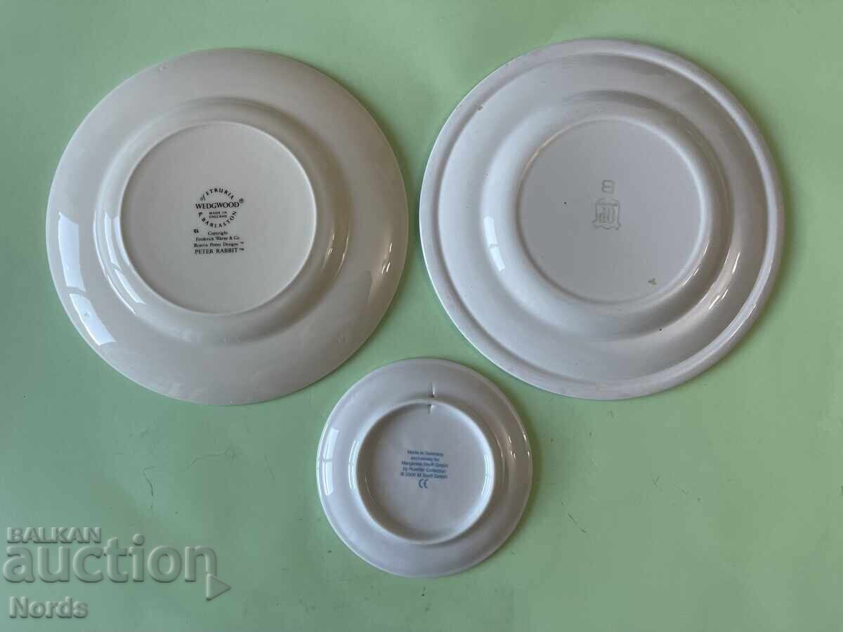 Multe farfurii de portelan - 5