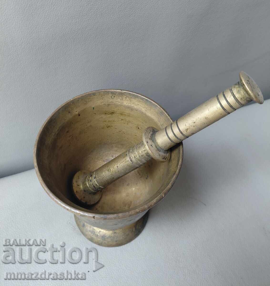 Bronze mortar with price € 3.50 | 6.85 BGN