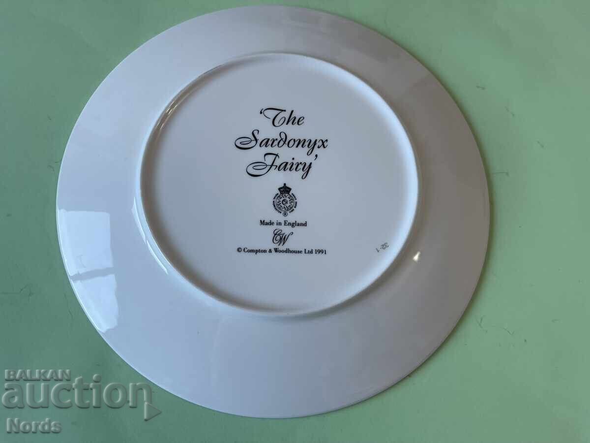 Delivery of Royal Worcester “The Sardonyx Fairy”