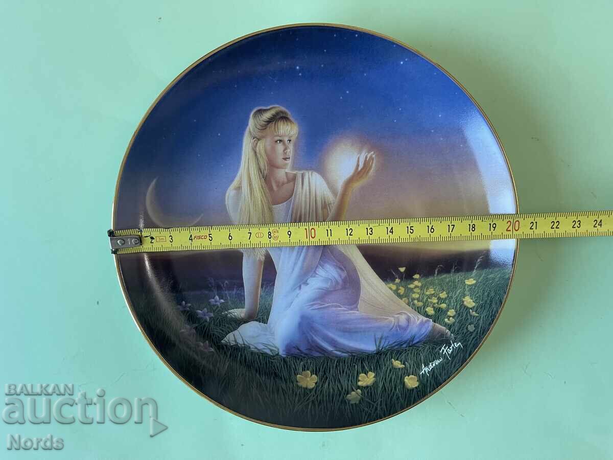 Παράδοση Όμορφο πιάτο Crystal Twilight