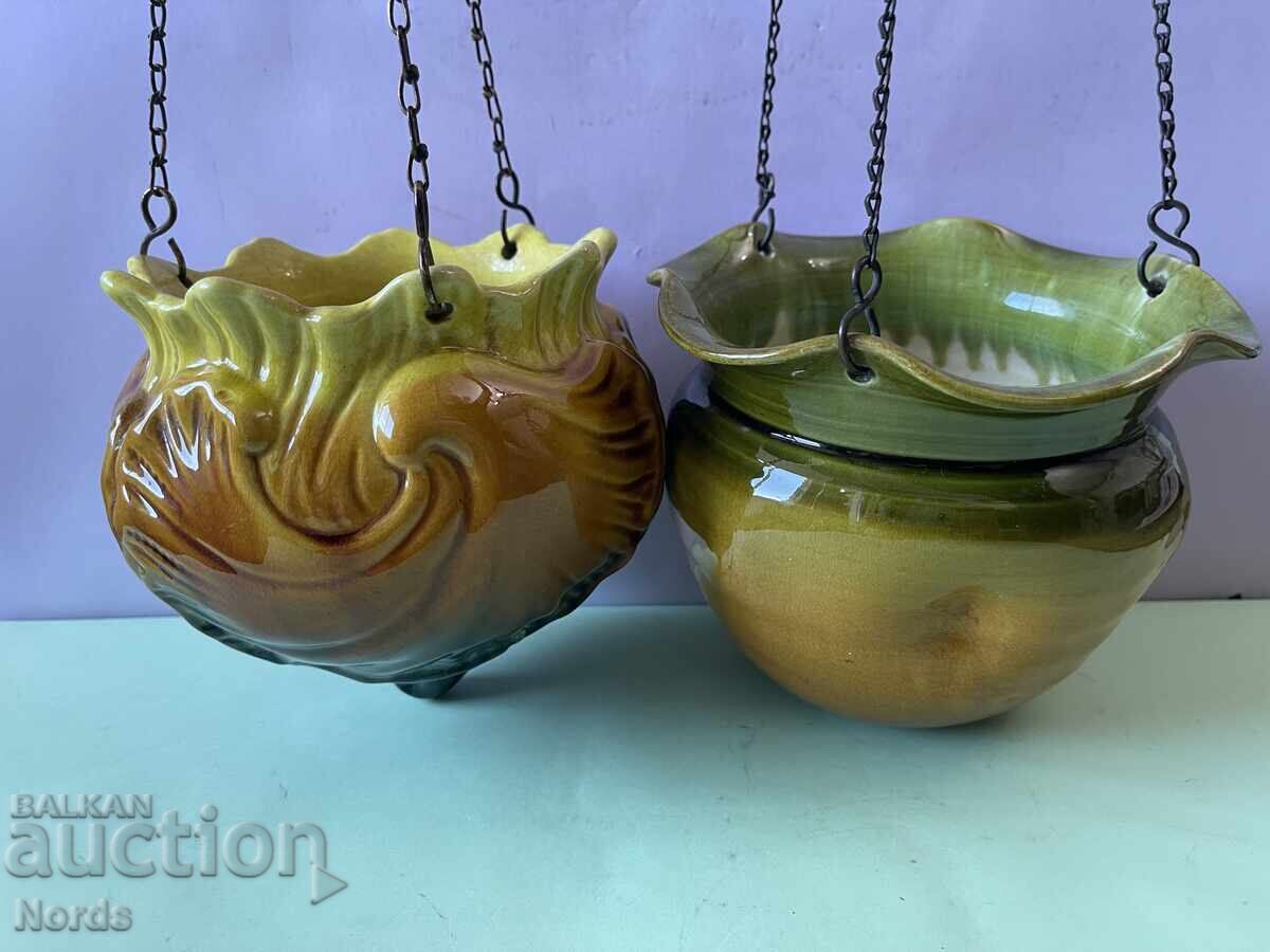 Винтидж висящи кашпи с маркировки с цена € 0.01 | 0.02 лв.