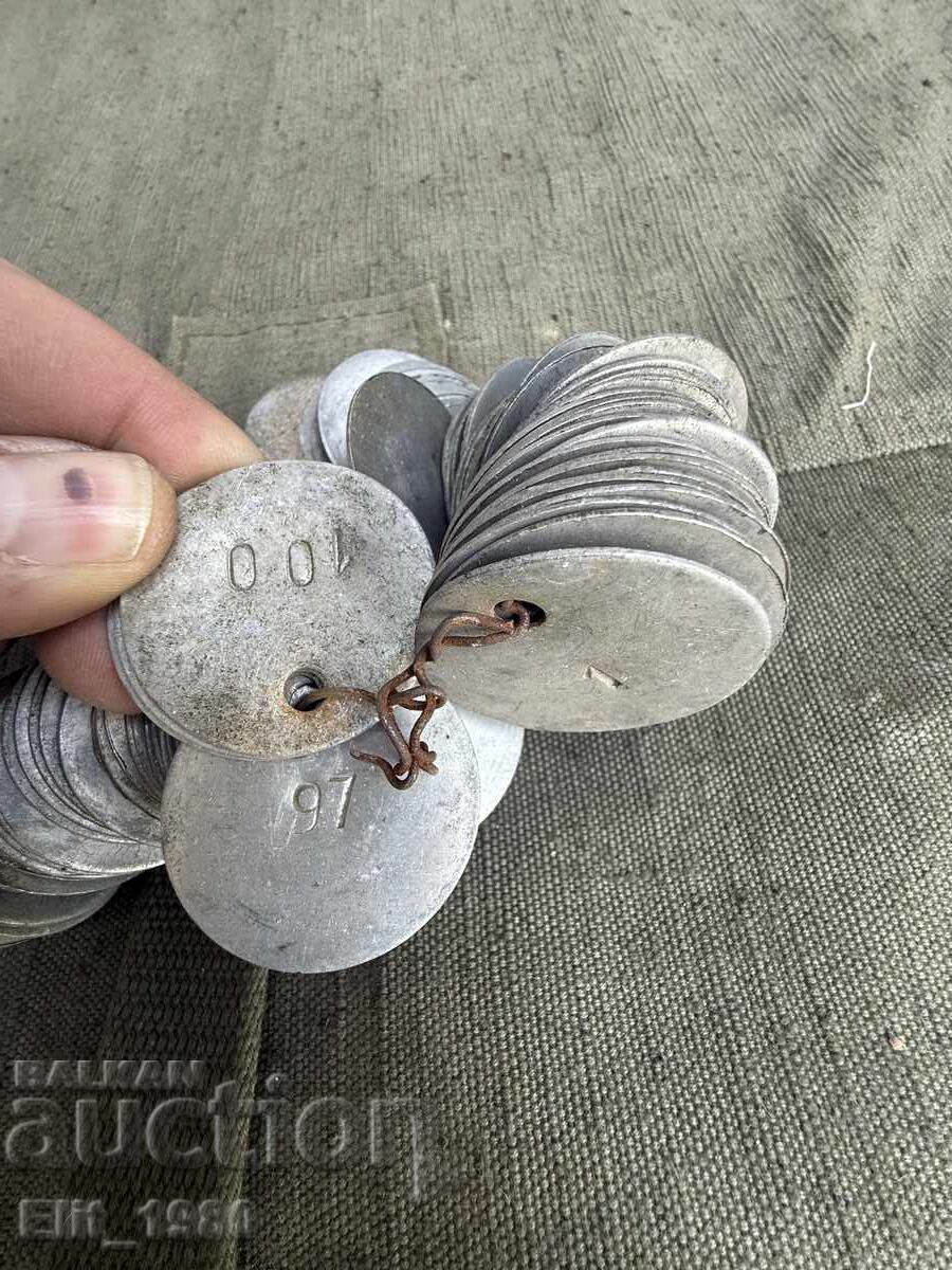 Plăcuțe cu numere pentru piramidă militară cu preț € 12.50 | 24.45 BGN