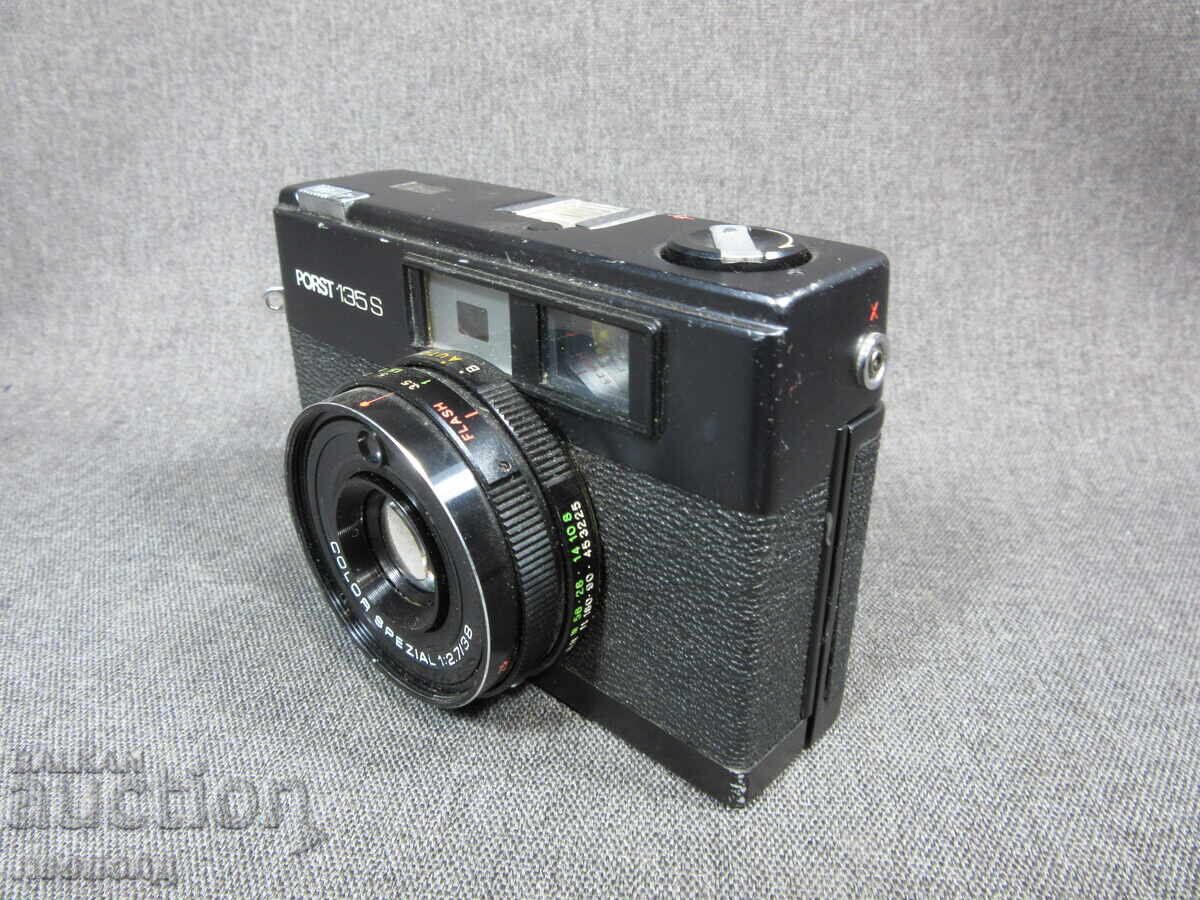 APARAT FOTO RETRO PE FILM PORST 135 S cu preț € 0.01 | 0.02 BGN