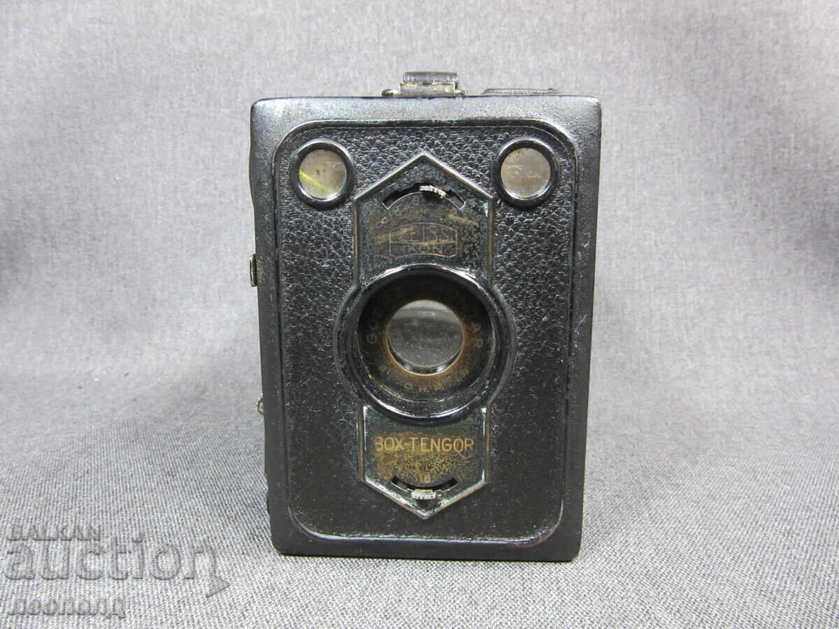 Licitație APARAT FOTO RETRO PE FILM ZEISS IKON BOX TENGOR