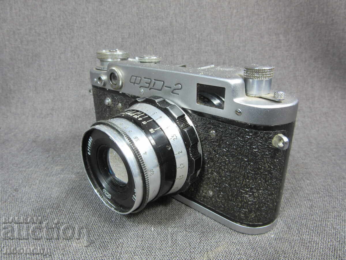 БЗЦ СТАР РЕТРО СОЦ СССР ЛЕНТОВ ФОТОАПАРАТ ФЕД 2 с цена € 0.01 | 0.02 лв.