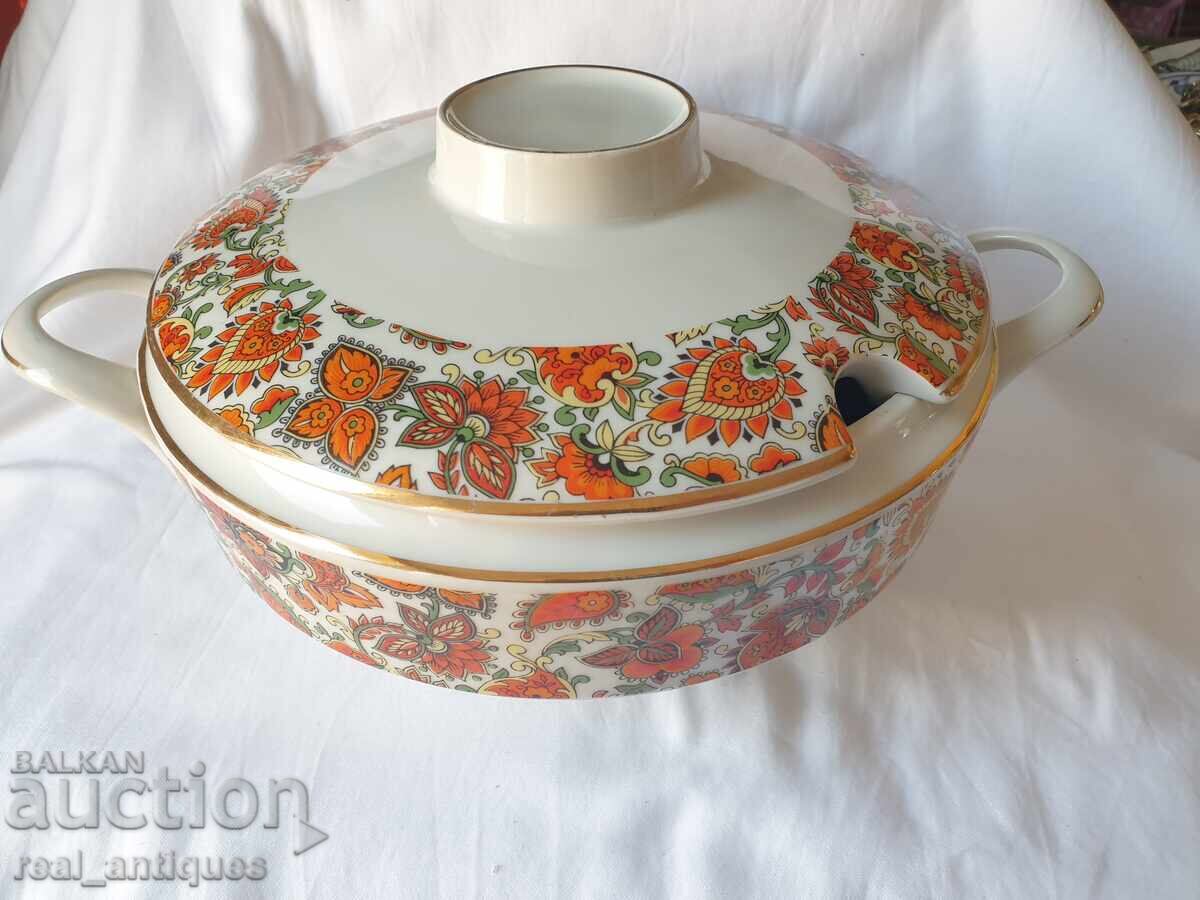 Πορσελάνινη σουπιέρα Isis