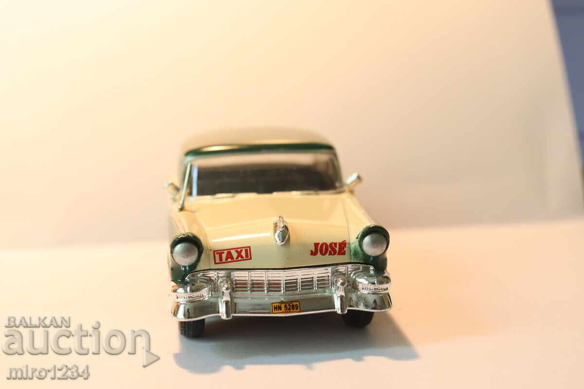 Livrarea 1/43 CADILLAC ?? TAXI MAȘINUȚĂ JUCĂRIE MODEL
