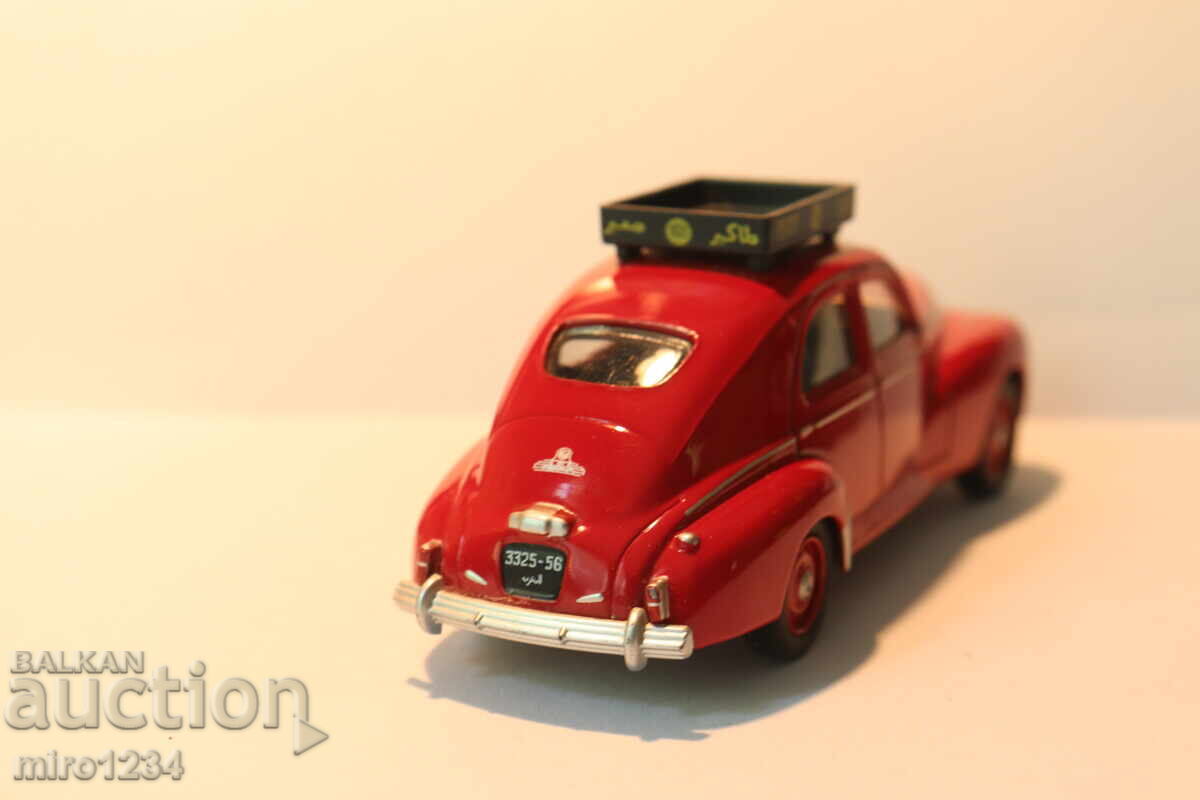1/43 PEUGEOT TAXI MAȘINUȚĂ JUCĂRIE MODEL - 6