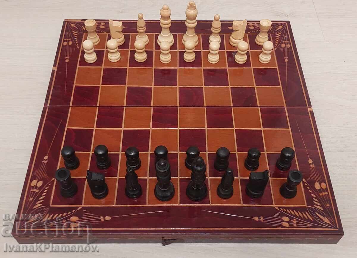 Шах и табла фигури и пулове дърво за ценители 32см