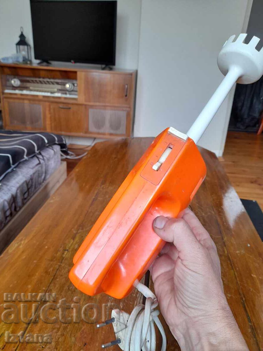 Доставка на Стар миксер Aka RG28S