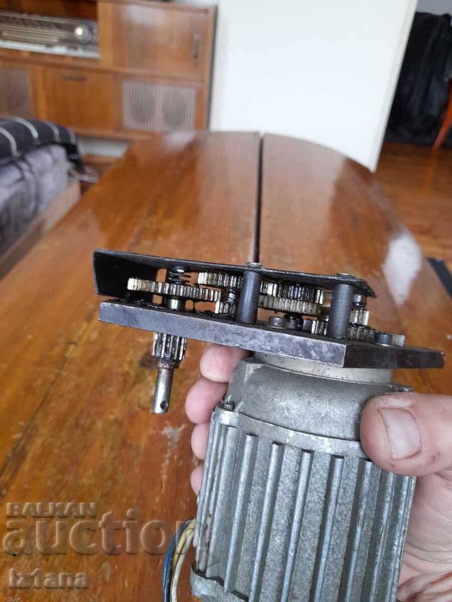 Παλιός ηλεκτροκινητήρας Elprom - 5