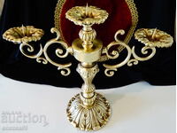 Бронзов свещник,троен свещник,барок 2.8 кг.