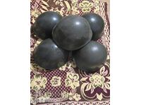 5 bucăți căști militare vechi de la centrul BZC. Pun la licitație peste 100