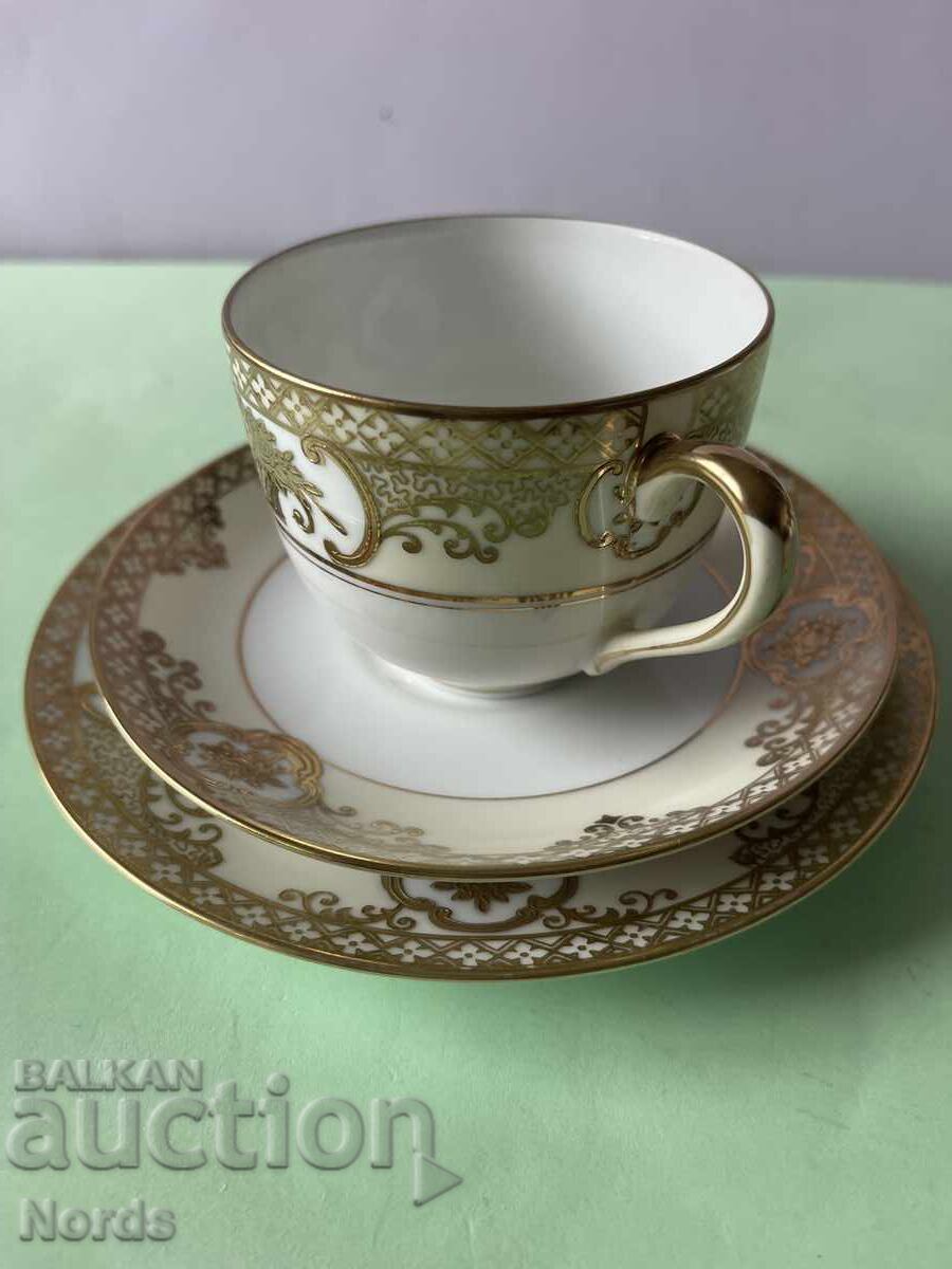 Ιαπωνικό σετ τσαγιού τριών τεμαχίων με τιμή € 0.01 | 0.02 BGN