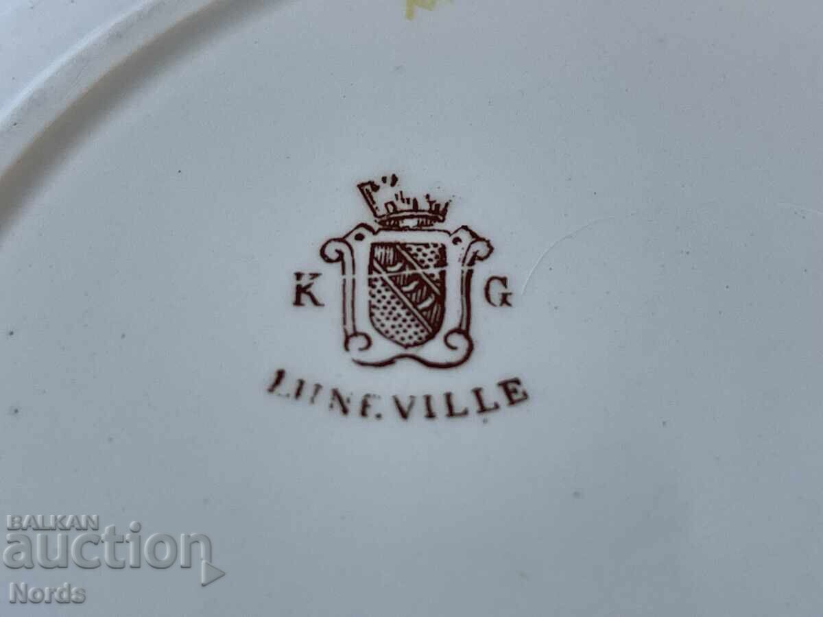 Delivery of Vintage French platter