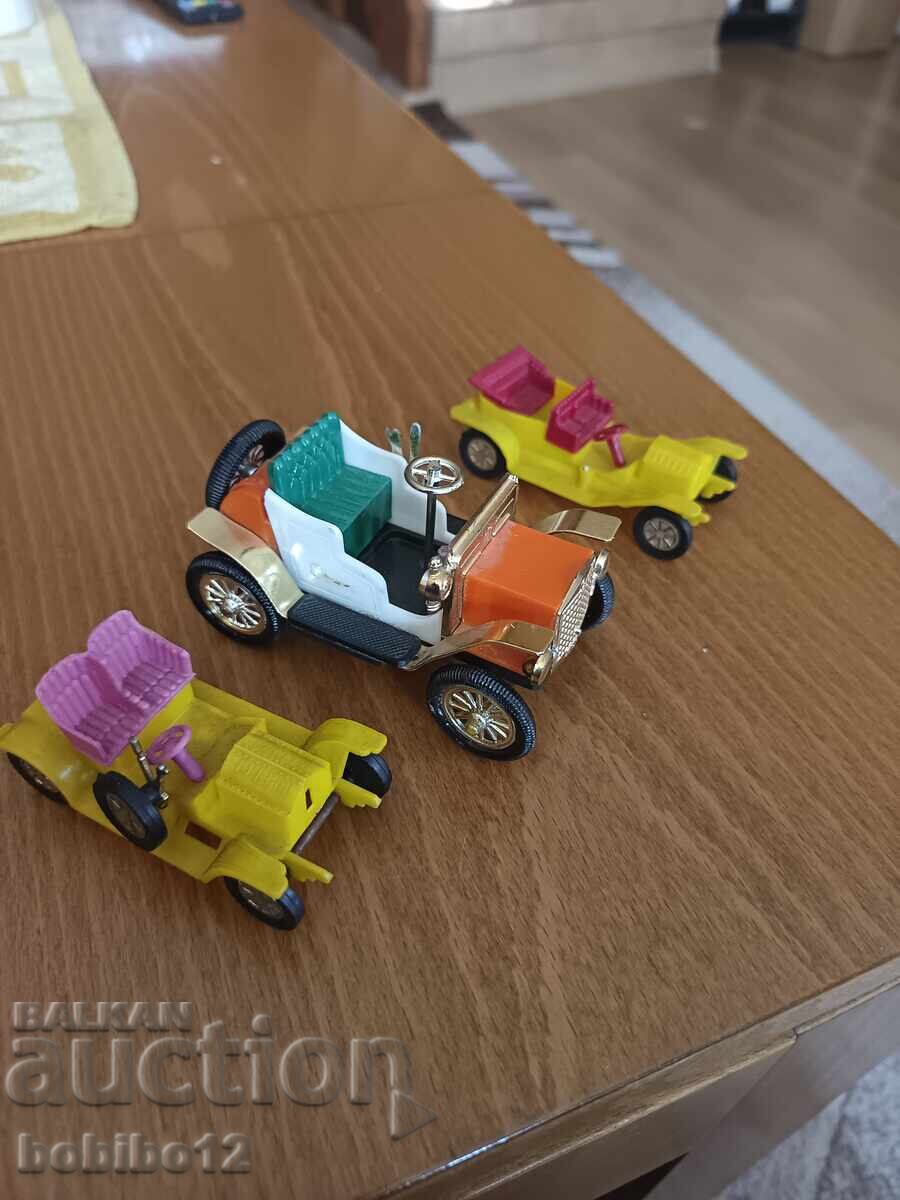 Lot of 3 collectible toy cars for 10 euros with price € 10.00 | 19.56 BGN