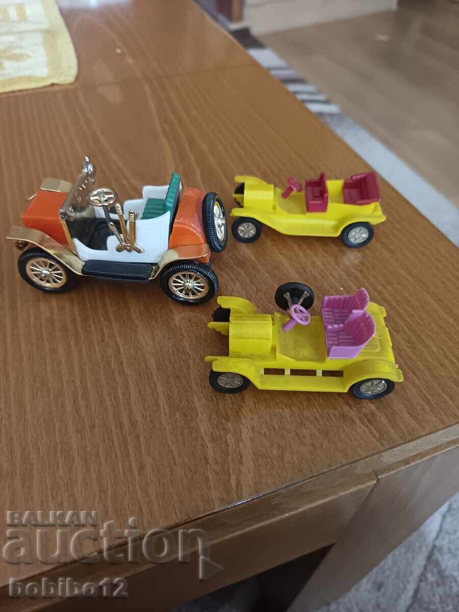 Livrarea Lot de 3 mașinuțe de colecție pentru 10 euro